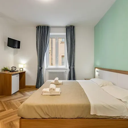 Casa Piera, 5 Min Drive From Como, Modern * Colico