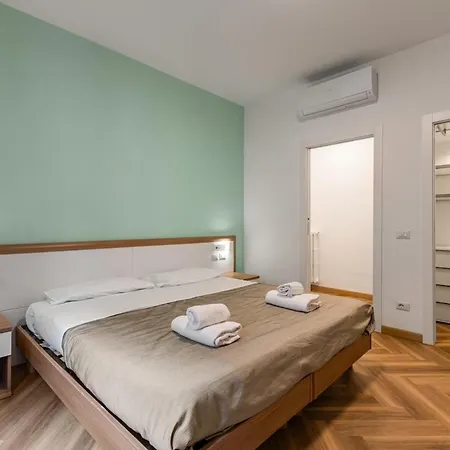 Casa Piera, 5 Min Drive From Como, Modern *